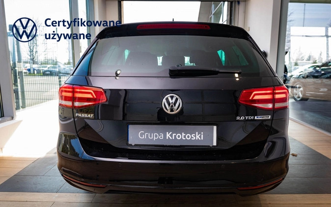 Volkswagen Passat cena 69900 przebieg: 137070, rok produkcji 2017 z Łódź małe 781